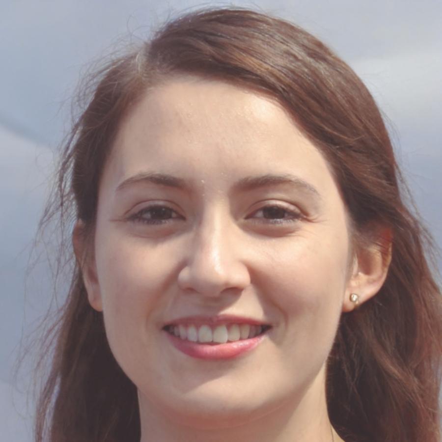 Emilia Navarro, coordinadora de implementación